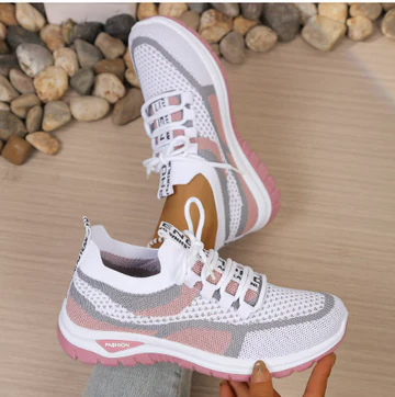 NEREA - ZAPATILLAS DEPORTIVAS LIGERAS Y CÓMODAS