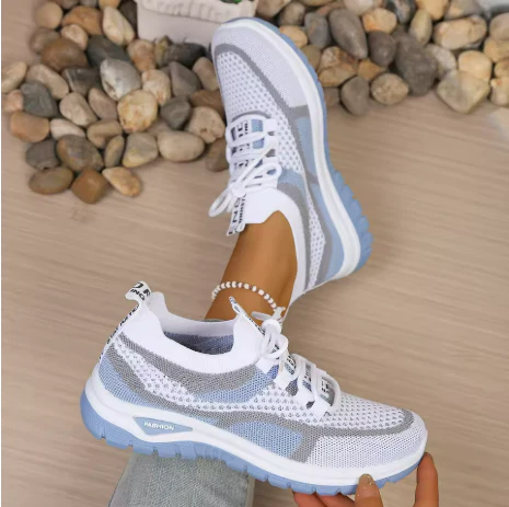 NEREA - ZAPATILLAS DEPORTIVAS LIGERAS Y CÓMODAS